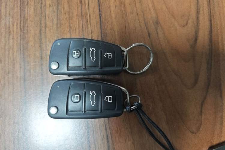 Used Audi Q7 2015 35 TFSI Ambition Edition Vehicle Key