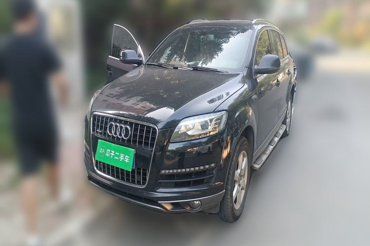 Używany Audi Q7 2015 35 TFSI Ambition Edition Guazi used car, China used car export, Used car for sale, Used cars, Cheapest cars for sale