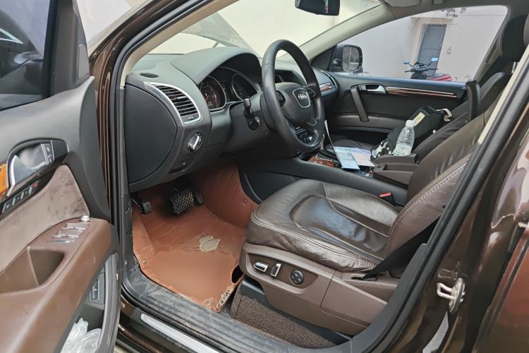 Used Audi Q7 2015 35 TFSI Sport Edition Driver Seat