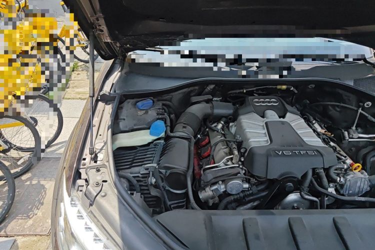 Used Audi Q7 2015 40 TFSI Collector's Edition Engine Bay Right