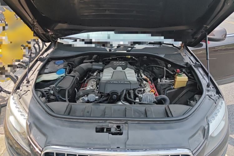 Used Audi Q7 2015 40 TFSI Collector's Edition Engine Bay