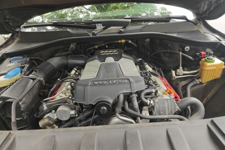 Used Audi Q7 2015 35 TFSI Ambition Edition Engine Bay