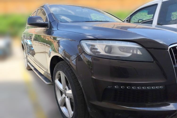 Used Audi Q7 2015 35 TFSI Sport Edition Front Right 45 Deg
