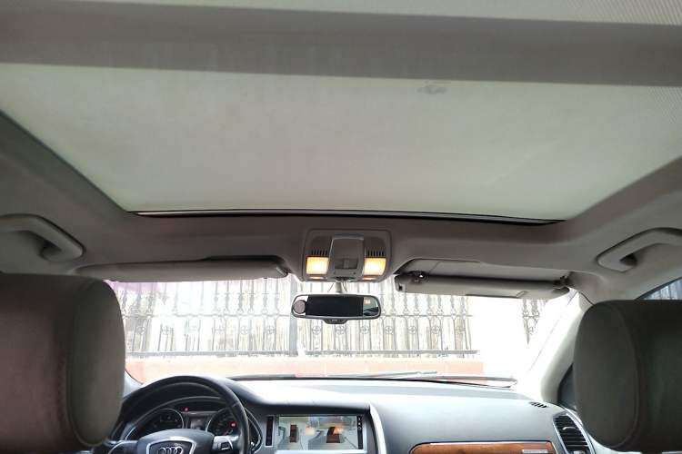 Used Audi Q7 2015 35 TFSI Ambition Edition Headliner