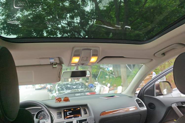 Used Audi Q7 2015 35 TFSI Ambition Edition Headliner