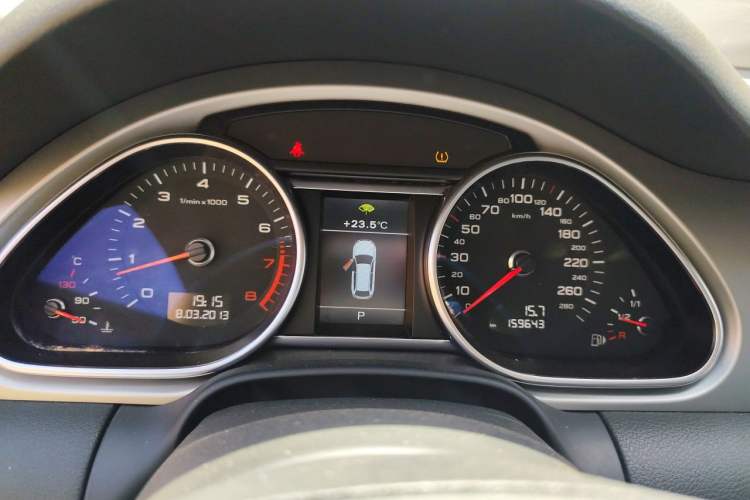Used Audi Q7 2015 35 TFSI Sport Edition Instrument Cluster