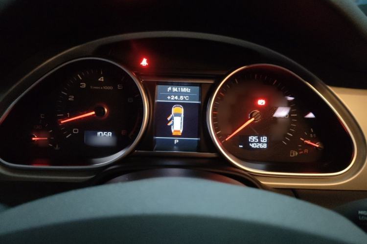 Used Audi Q7 2015 35 TFSI Ambition Edition Instrument Cluster