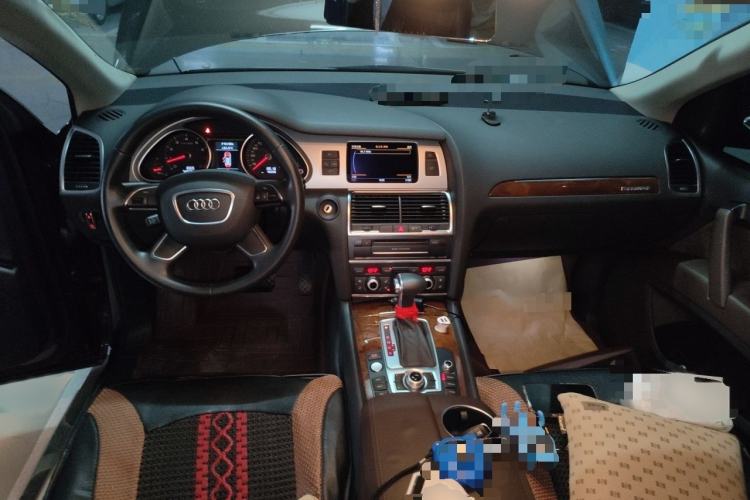 Used Audi Q7 2015 35 TFSI Ambition Edition Interior 2