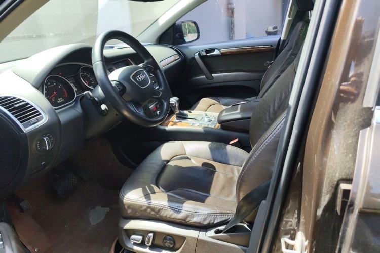 Used Audi Q7 2015 35 TFSI Sport Edition Left Front Seat