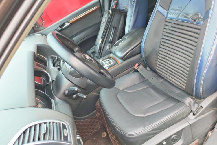 Used Audi Q7 2015 40 TFSI Collector's Edition Left Front Seat