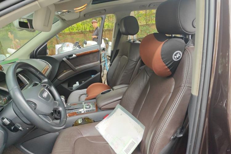 Used Audi Q7 2015 35 TFSI Ambition Edition Left Front Seat
