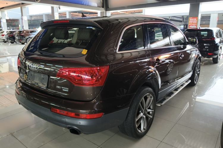 Used Audi Q7 2015 35 TFSI Ambition Edition Rear Right 45 Deg