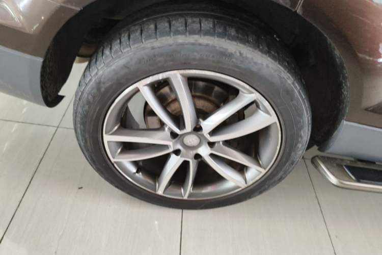 Used Audi Q7 2015 35 TFSI Ambition Edition Right Rear Wheel Hub