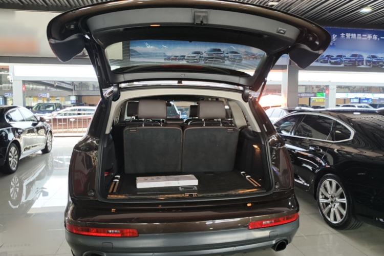 Used Audi Q7 2015 35 TFSI Ambition Edition Trunk