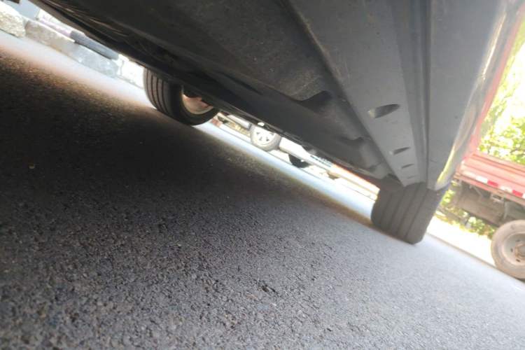Used Audi Q7  Chassis Front Left