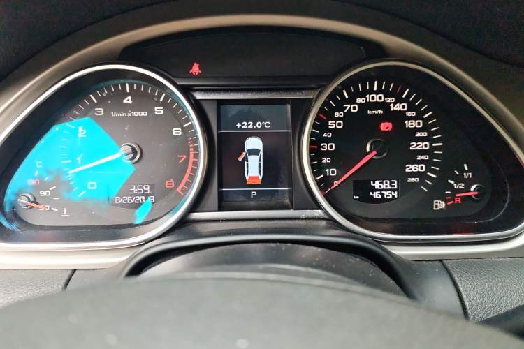 Used Audi Q7 2015 35 TFSI Ambition Edition Instrument Cluster