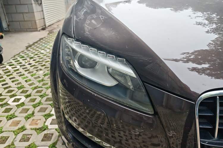 Used Audi Q7 2015 35 TFSI Ambition Edition Right Front Headlight