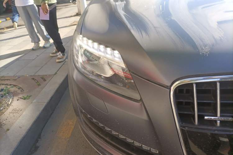 Used Audi Q7 2015 35 TFSI Ambition Edition Right Front Headlight