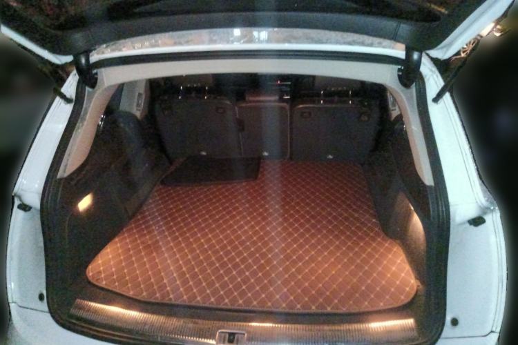Used Audi Q7 2015 35 TFSI Sport Edition Trunk