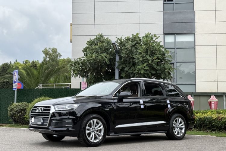 Used Audi Q7 2016 40 TFSI Comfort Model Guazi used car, China used car export, Used car for sale, Used cars, Cheapest cars for sale
