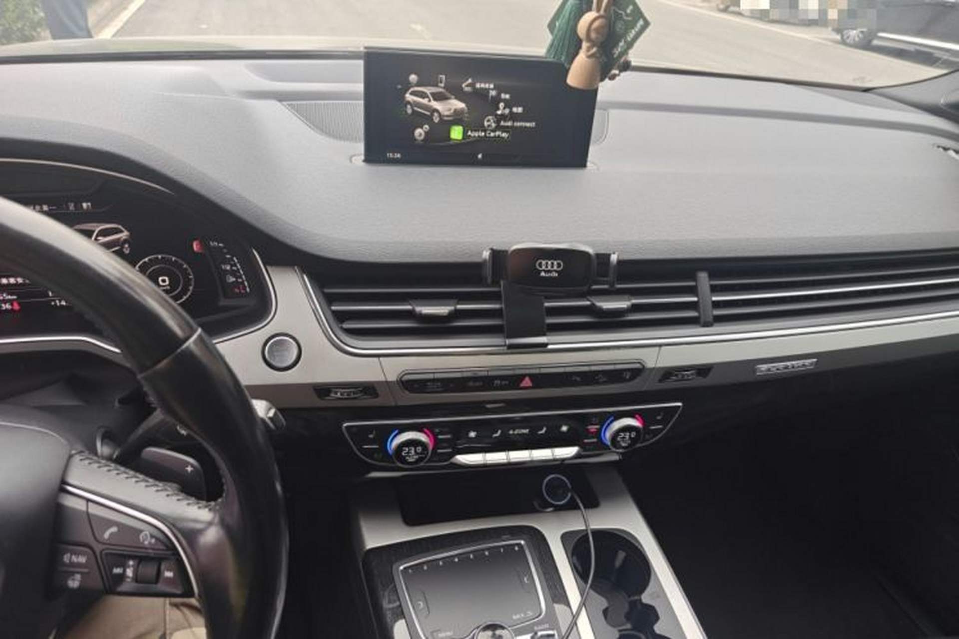 Used Audi Q7 2016 45 TFSI S line Sport Edition Audio And AC Panel