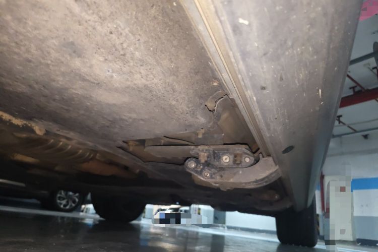 Used Audi Q7 2016 40 TFSI Comfort Model Chassis Front Left