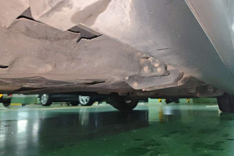 Used Audi Q7  Chassis Rear Right