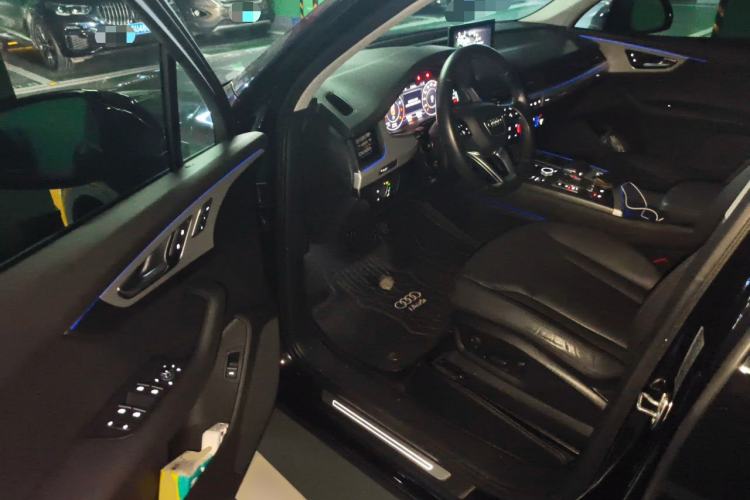 Used Audi Q7 2016 40 TFSI Comfort Model Driver Seat
