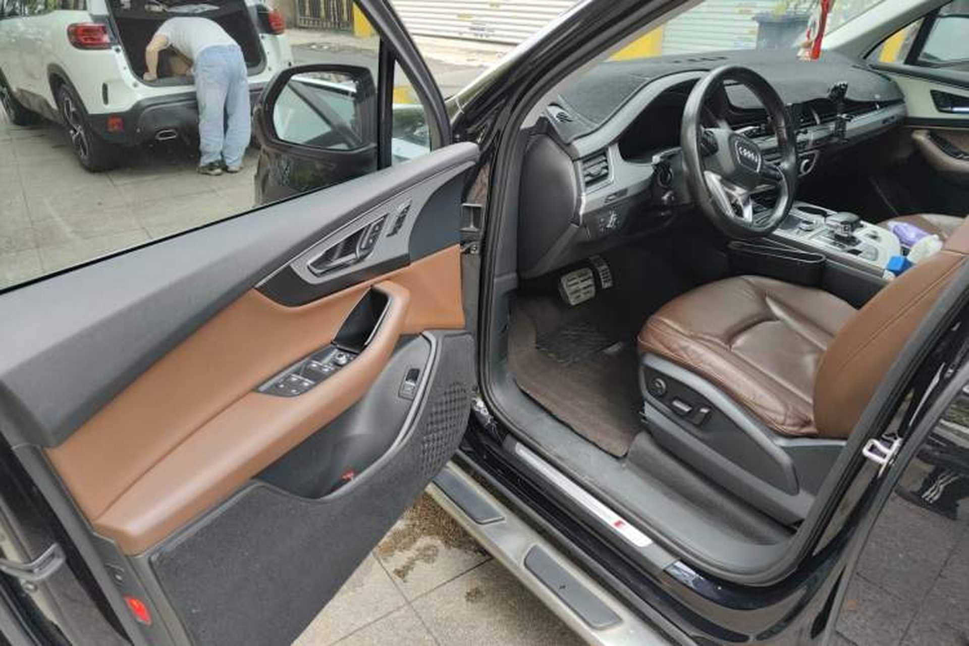 Used Audi Q7 2016 40 TFSI Comfort Model Driver Seat