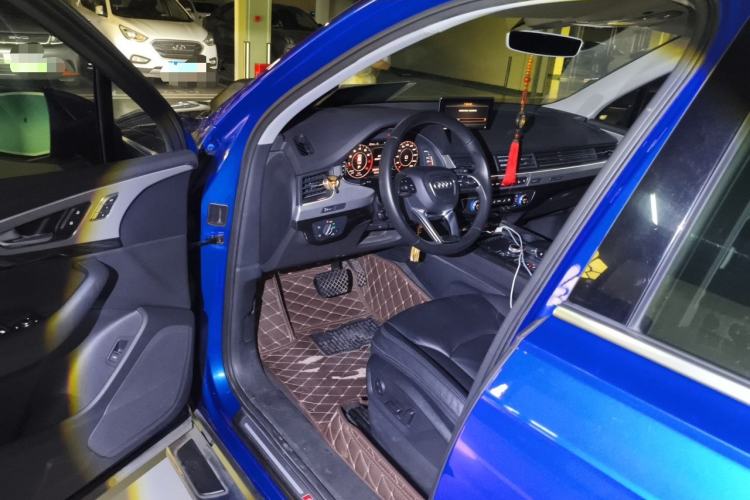 Used Audi Q7 2016 45 TFSI Technology Edition Driver Seat