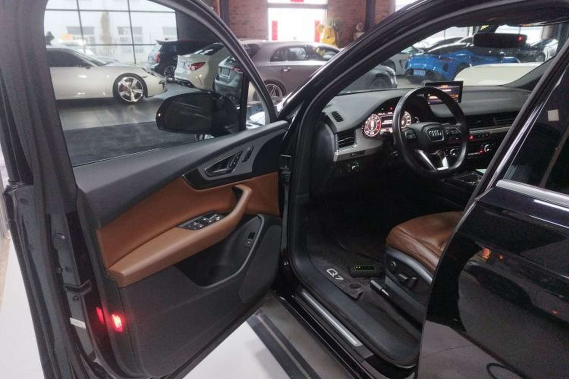 Used Audi Q7 2016 3.0 TFSI 7 seats parallel import Driver Seat