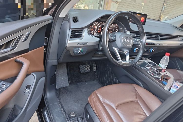 Used Audi Q7 2016 45 TFSI Technology Edition Driver Seat