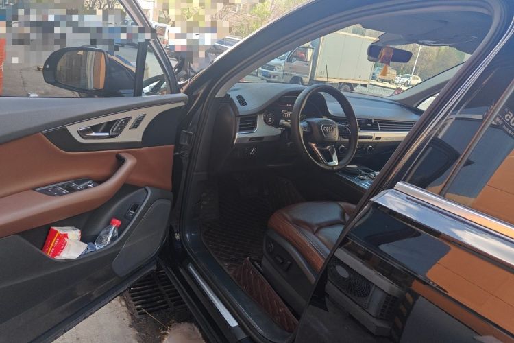 Used Audi Q7 2016 45 TFSI Technology Edition Driver Seat
