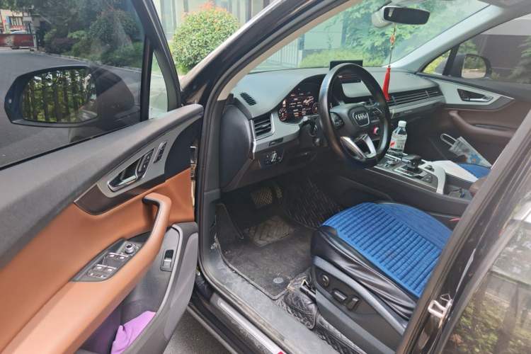 Used Audi Q7 2016 40 TFSI Comfort Model Driver Seat