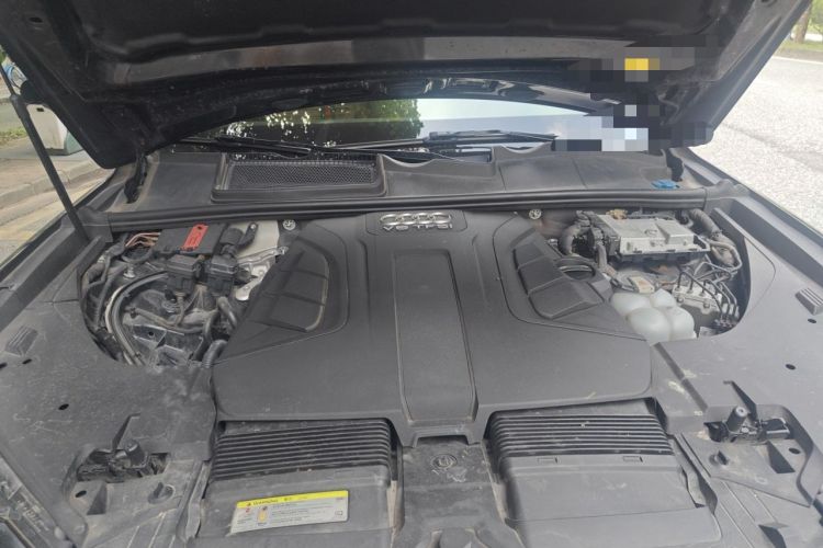 Used Audi Q7 2016 45 TFSI S line Sport Edition Engine Bay