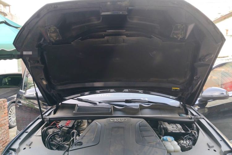 Used Audi Q7 2016 40 TFSI S line Sport Edition Engine Bay