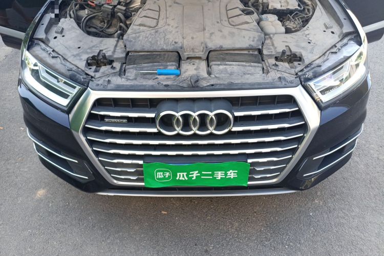 Used Audi Q7 2016 45 TFSI Technology Edition Engine Bay