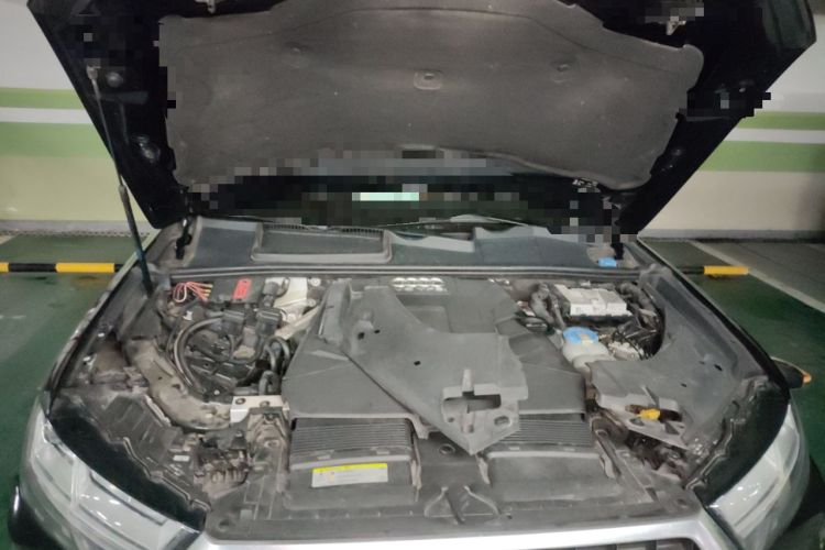 Used Audi Q7 2016 45 TFSI S line Sport Edition Engine Bay