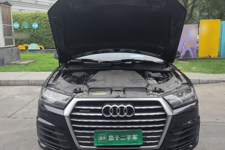 Used Audi Q7 2016 40 TFSI S line Sport Edition Engine Bay