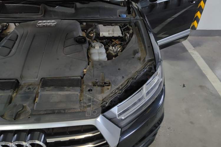 Used Audi Q7 2016 3.0 TFSI parallel import Engine Bay Left