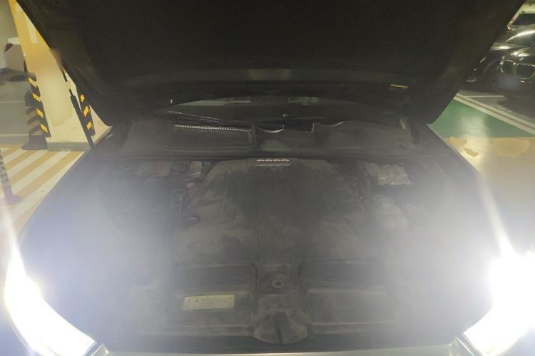 Used Audi Q7 2016 40 TFSI S line Sport Edition Engine Bay
