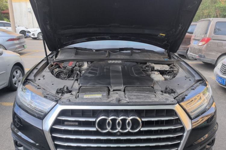 Used Audi Q7 2016 45 TFSI S line Prestige Edition Engine Bay