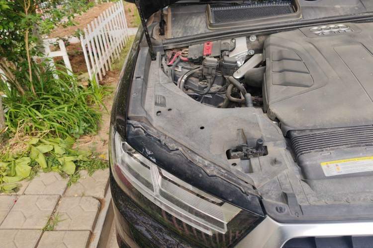 Used Audi Q7 2016 3.0 TFSI 7 seats parallel import Engine Bay Right