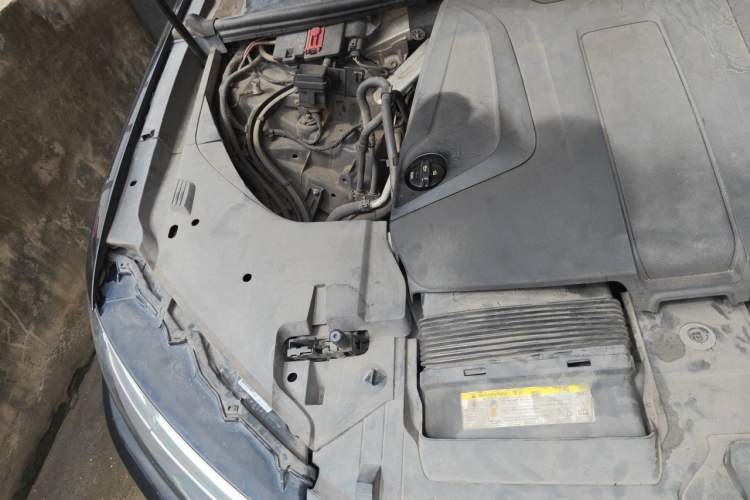 Used Audi Q7 2016 40 TFSI S line Sport Edition Engine Bay Right