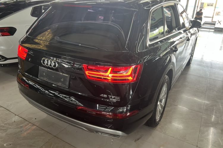 Used Audi Q7 2016 45 TFSI Technology Edition Exterior 1