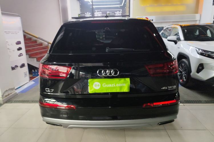 Used Audi Q7 2016 45 TFSI Technology Edition Exterior 3