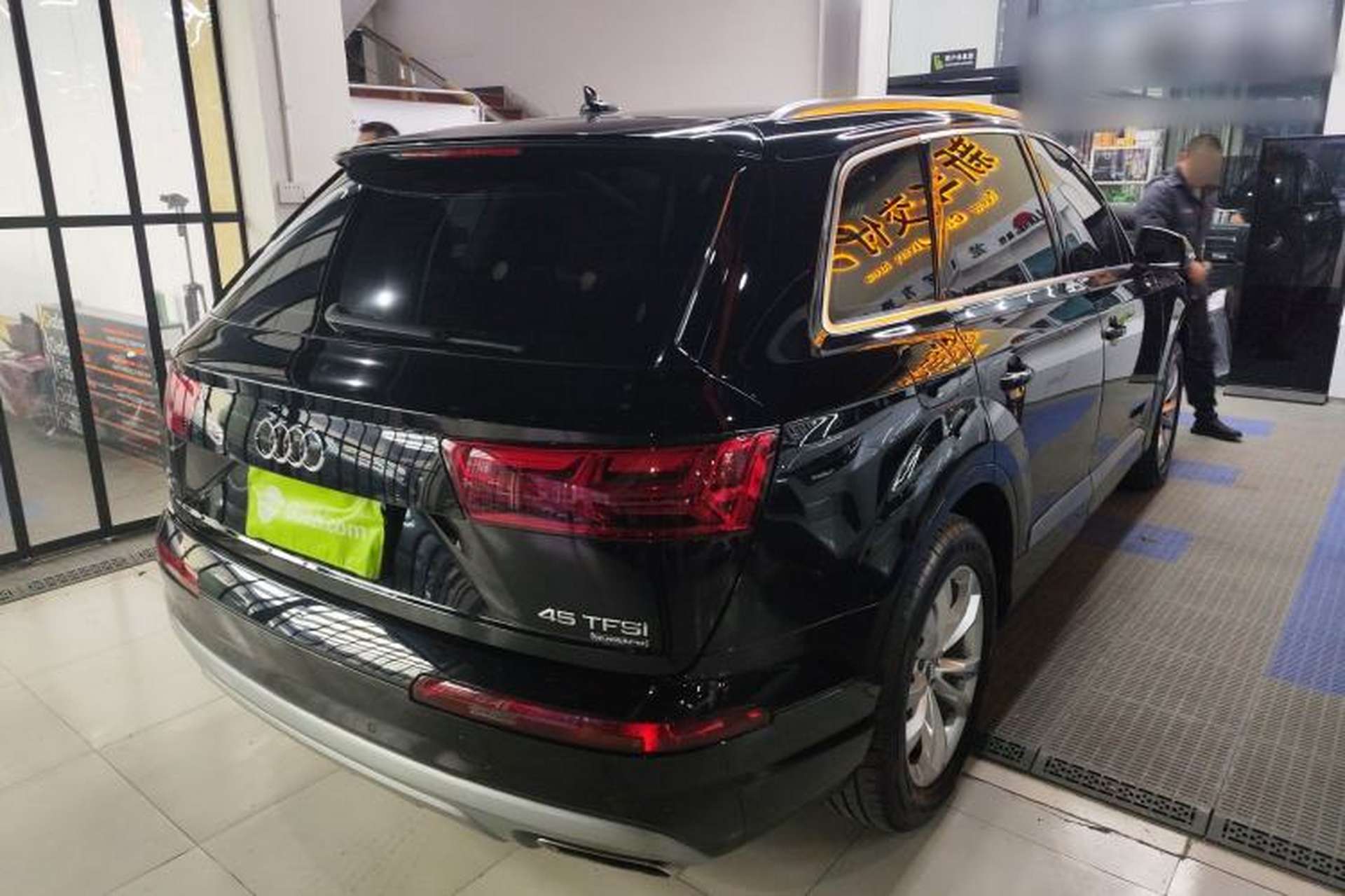 Used Audi Q7 2016 45 TFSI Technology Edition Exterior 4