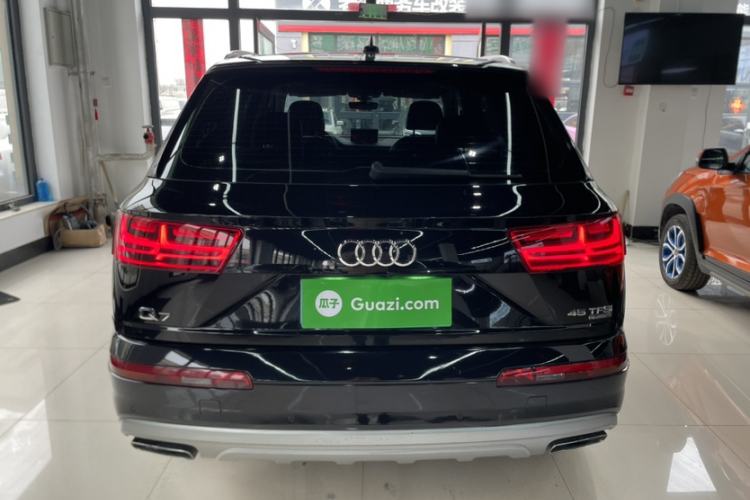 Used Audi Q7 2016 45 TFSI Technology Edition Exterior 5