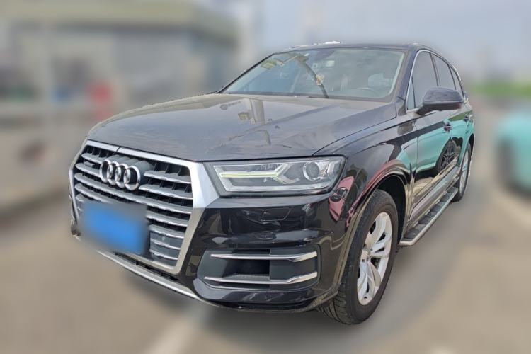 Used Audi Q7 2016 40 TFSI Comfort Model Front Left 45 Deg