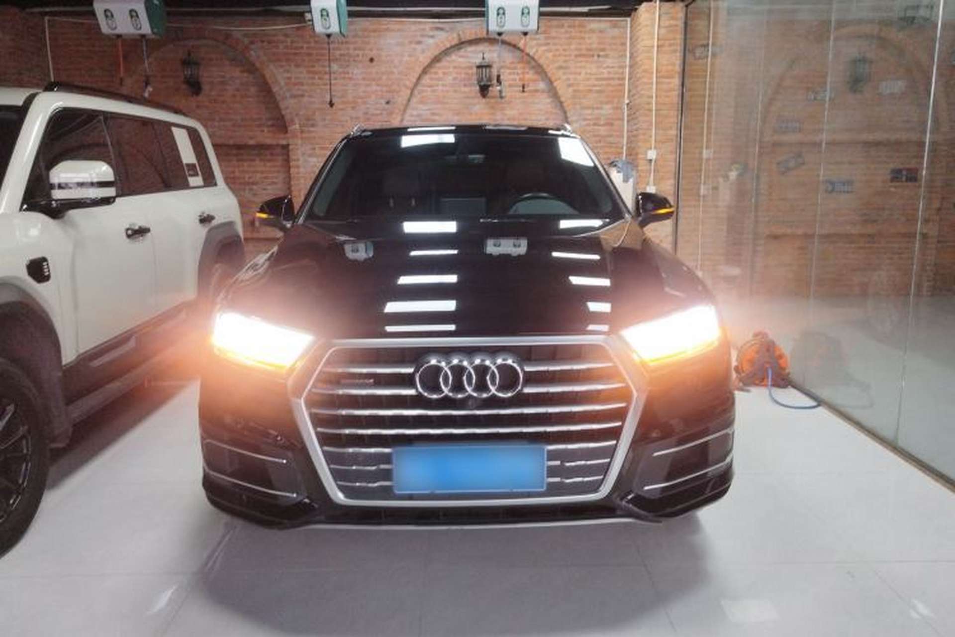 Used Audi Q7 2016 3.0 TFSI 7 seats parallel import Front